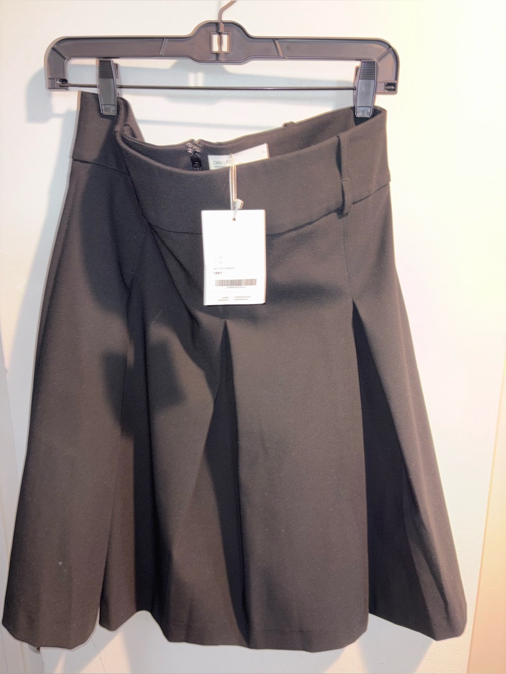 Pleated skirt